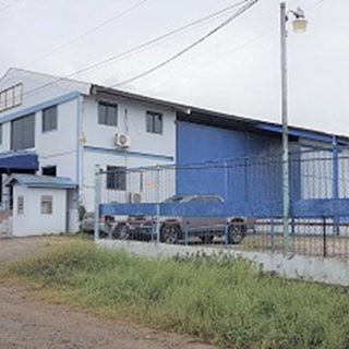 COUVA WAREHOUSE FOR RENT WITH OFFICES AND FORKLIFT RAMPS