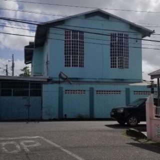 3 story warehouse with 9,200 sq ft. 4 offices. In a great location, San Juan, with easy asccess to the ERM and the highway. Commercial lift for easy movement of goods to all floors.